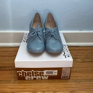 New Chelsea Crew Dusty Blue Laughter in the Library Oxford Heels Size 6